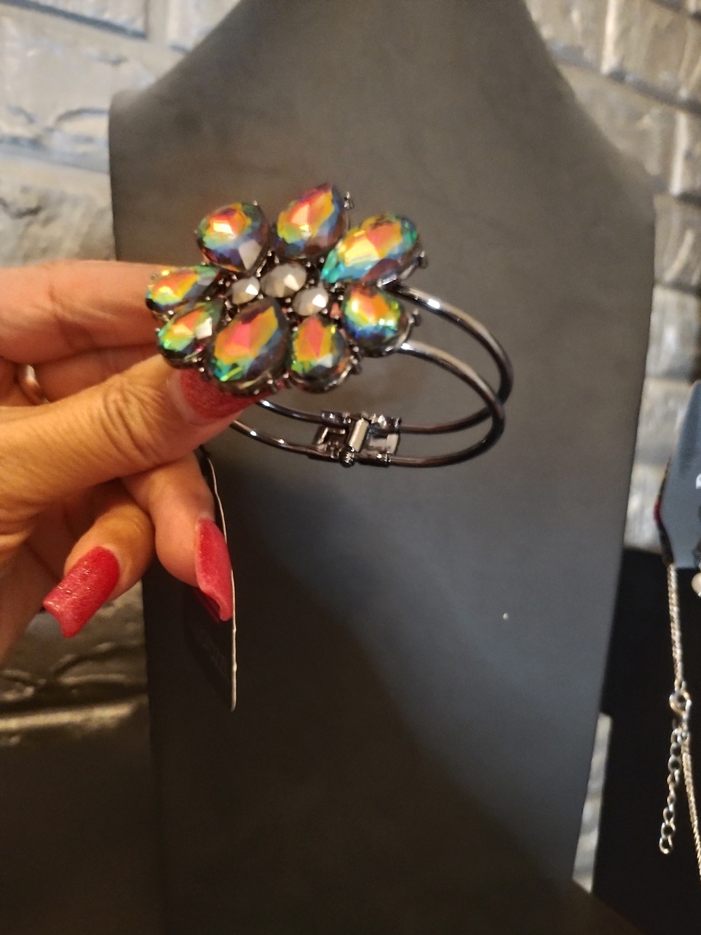 Iridescent Floral Crystal Bangle Bracelet - Women Jewelry